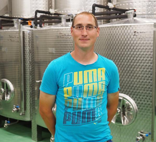 Představujeme Vinařství Šabata Představujeme Vinařství Šabata