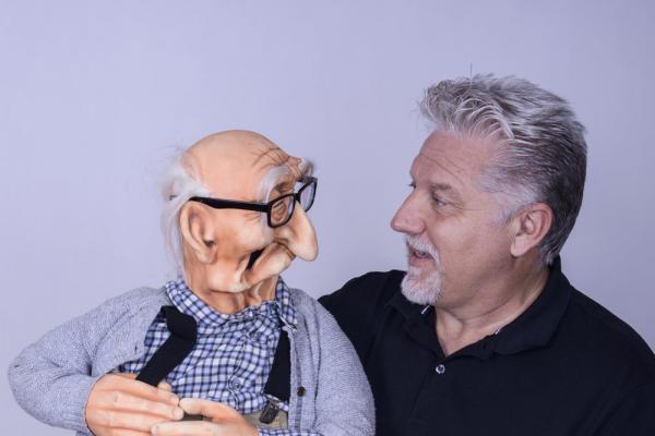 Břichomluvec Zdeněk Polach na Vinobraní 2019 Břichomluvec Zdeněk Polach na Vinobraní 2019